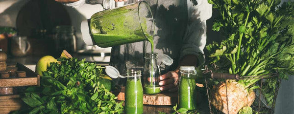 Super Trendy Kale and Turmeric Smoothie