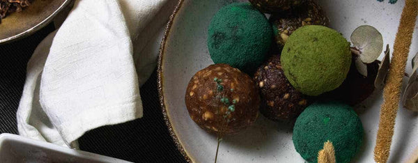 Green Superfood Cacao Energy Balls {Raw, Gluten-Free, Vegan}