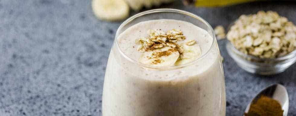 Support Your Libido with a Creamy Maca Smoothie {Vegan}